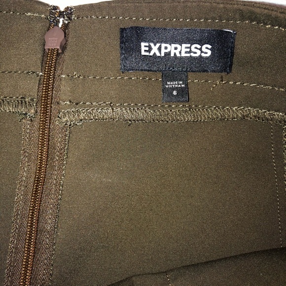 Patch Pocket Mini Skirt - Picture 6 of 6